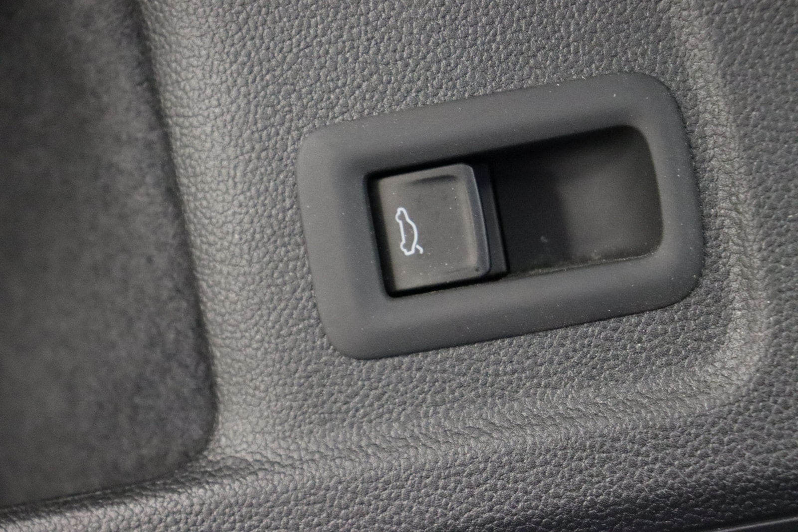 Volkswagen Passat – Bild 14