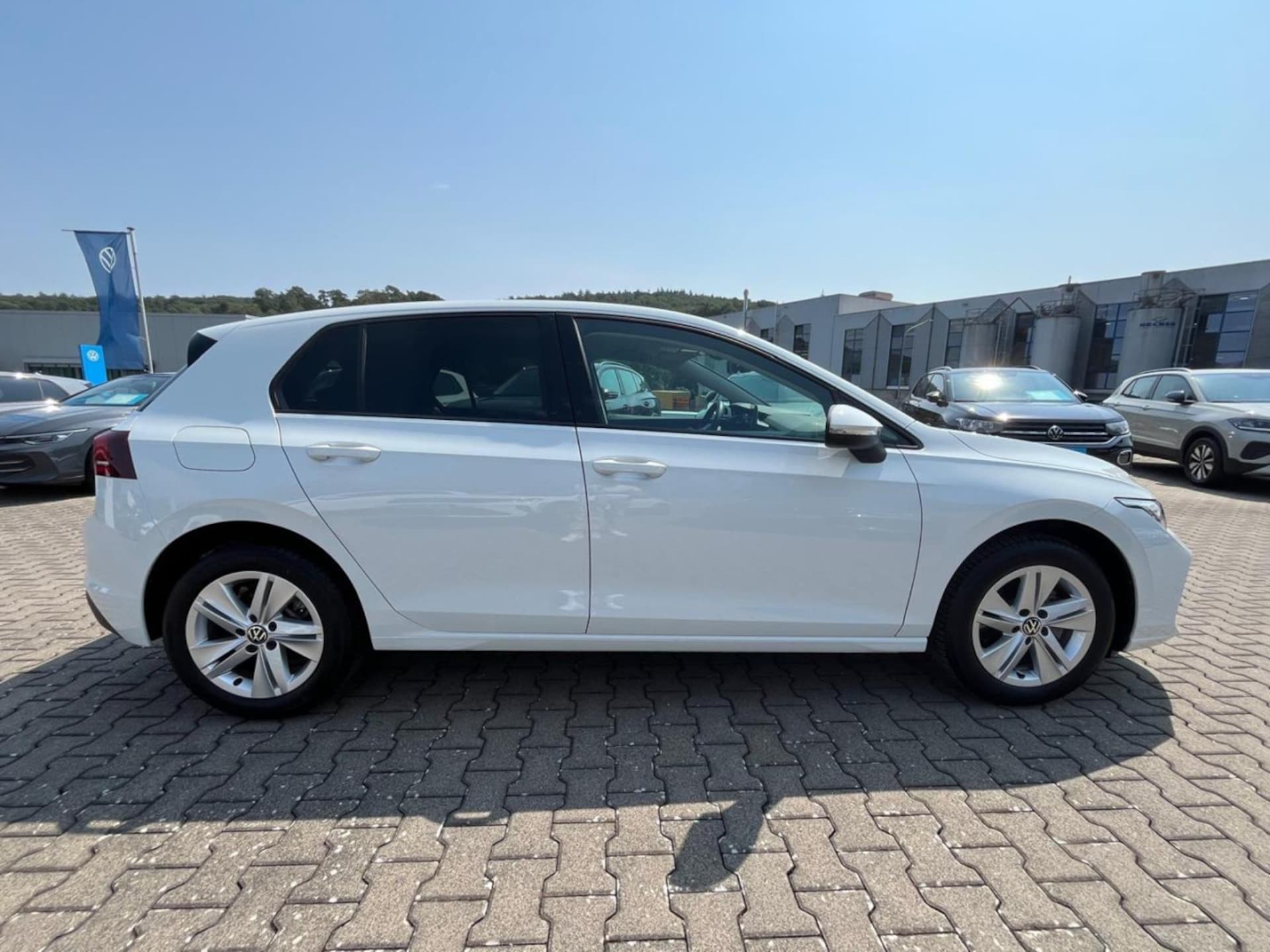 Volkswagen Golf Life
