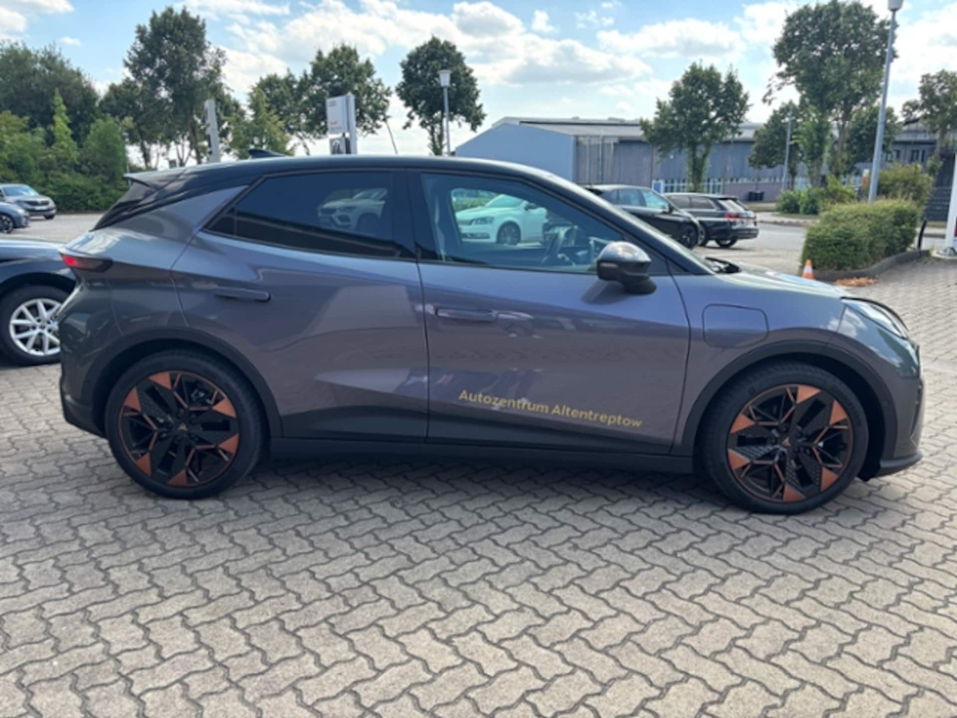 CUPRA Raval Endurance