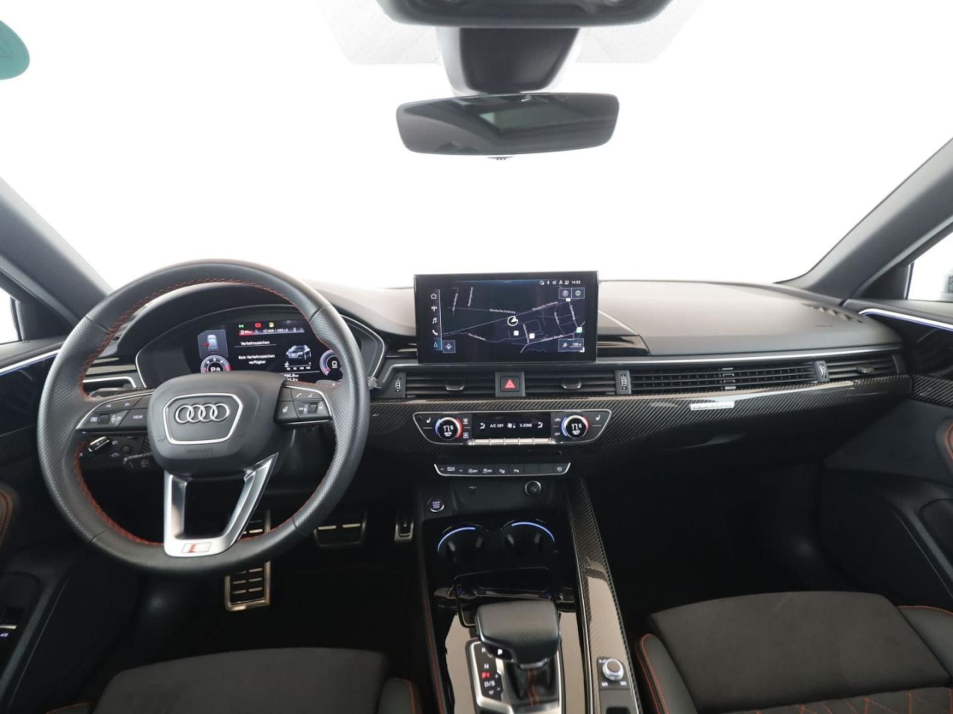 Audi A4 Avant S line