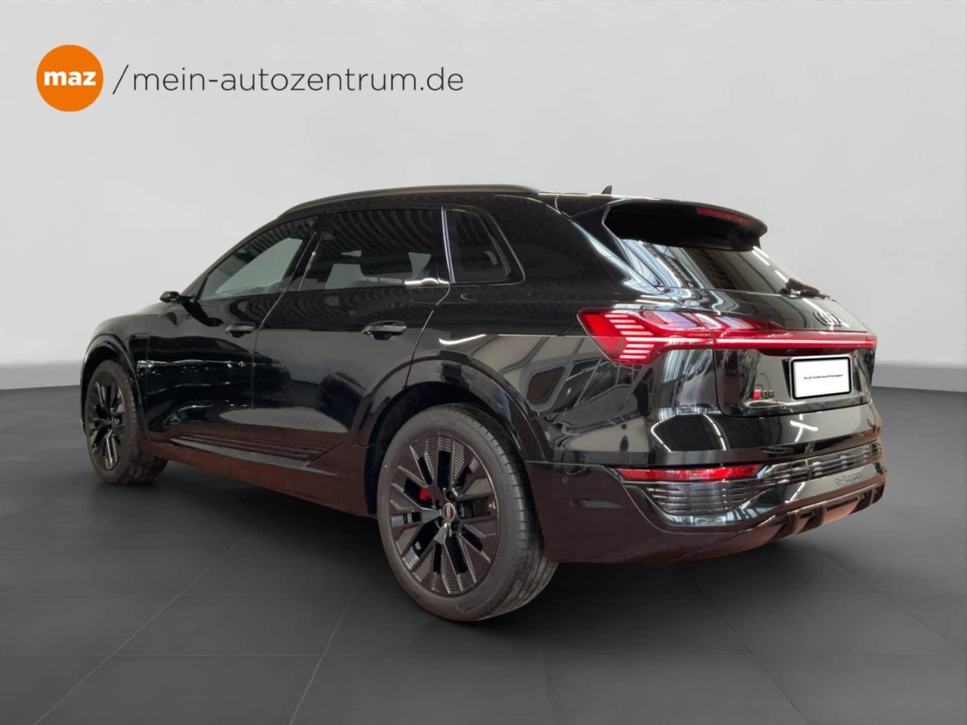 Audi Q8 e-tron S line