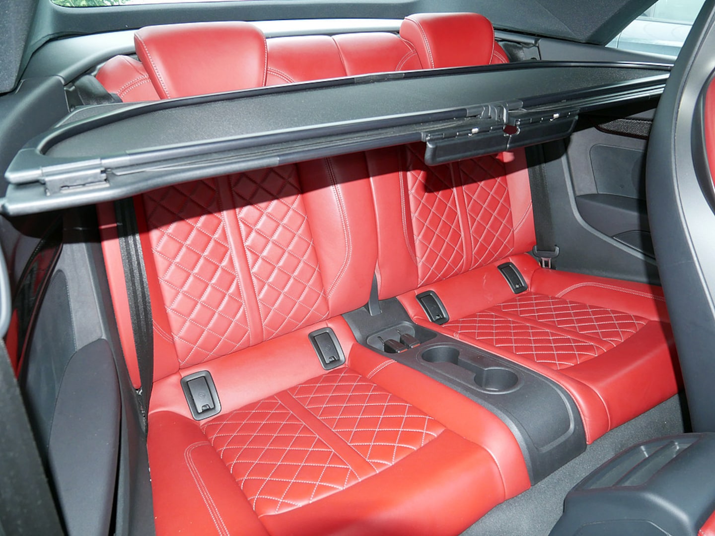 Bild über Audi S5 Cabriolet TFSI quattro tiptronic - für weitere Informationen kontaktieren Sie den Audi Partner