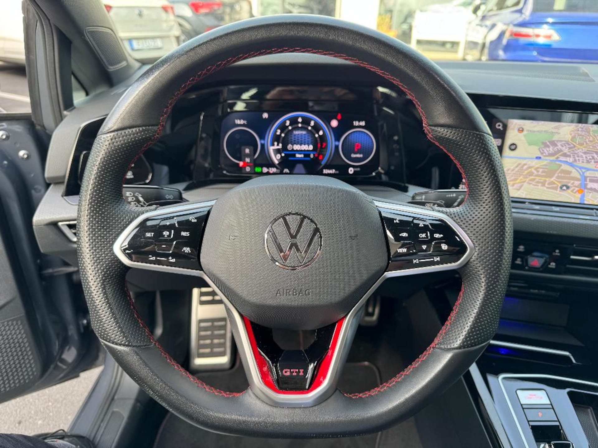 Volkswagen Golf GTI