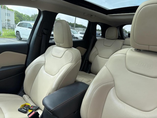 2016 Jeep Cherokee