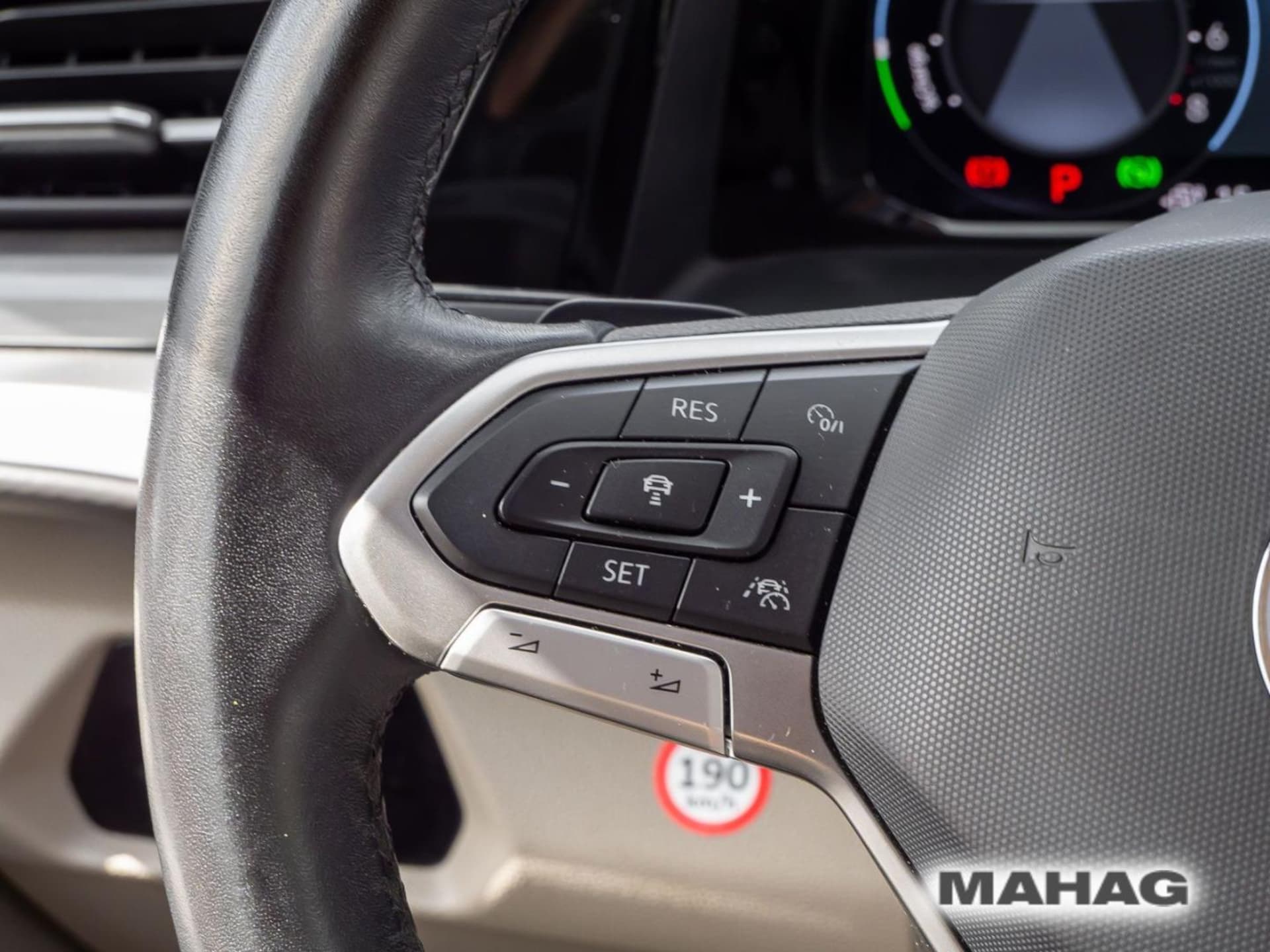 Volkswagen Multivan Langversion Life