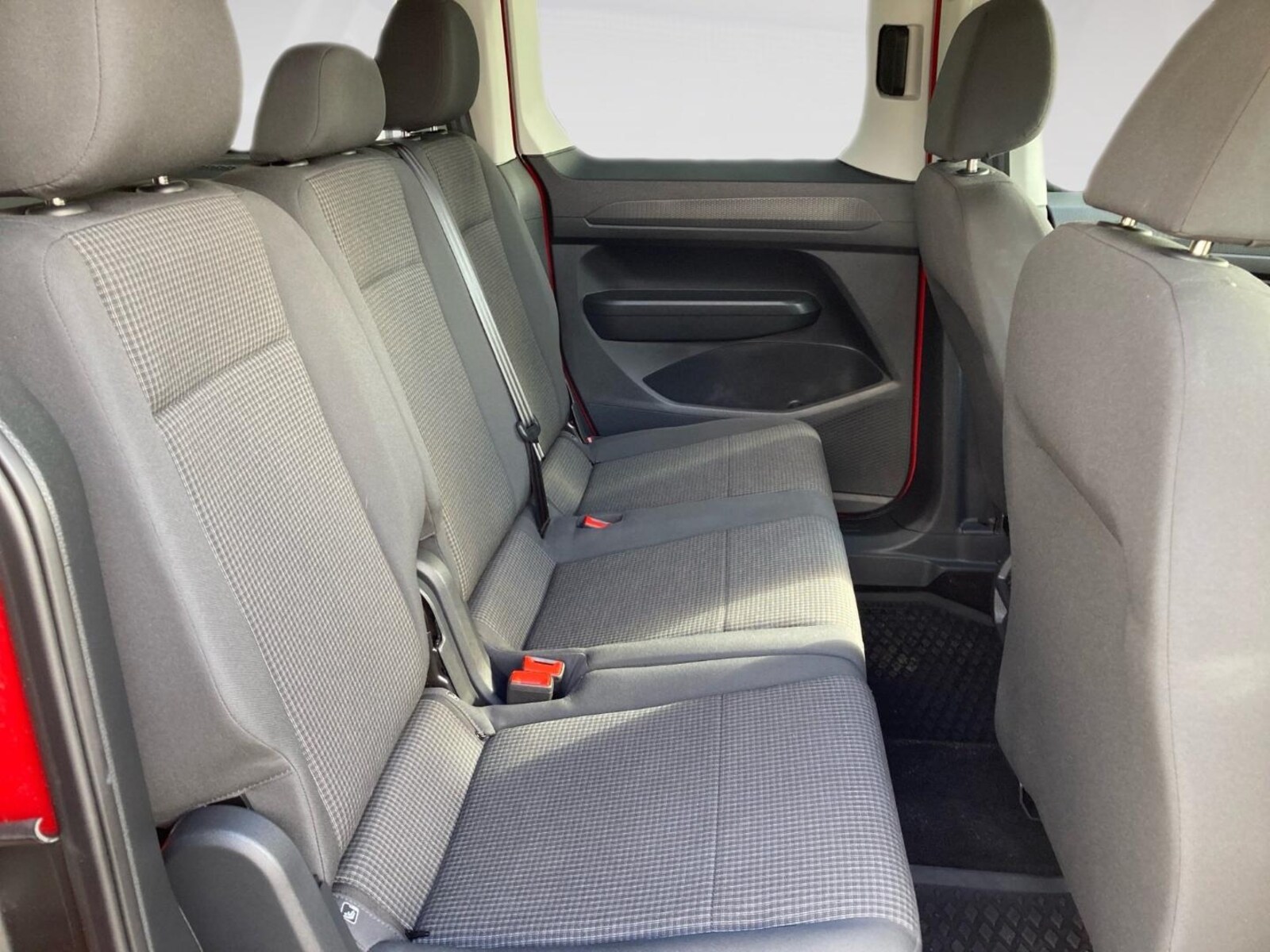 Volkswagen Caddy – Bild 10