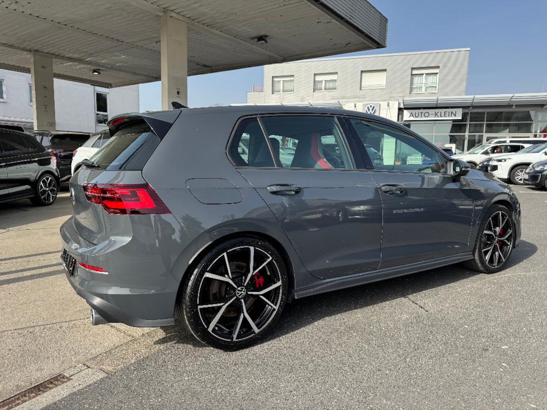 Volkswagen Golf GTI