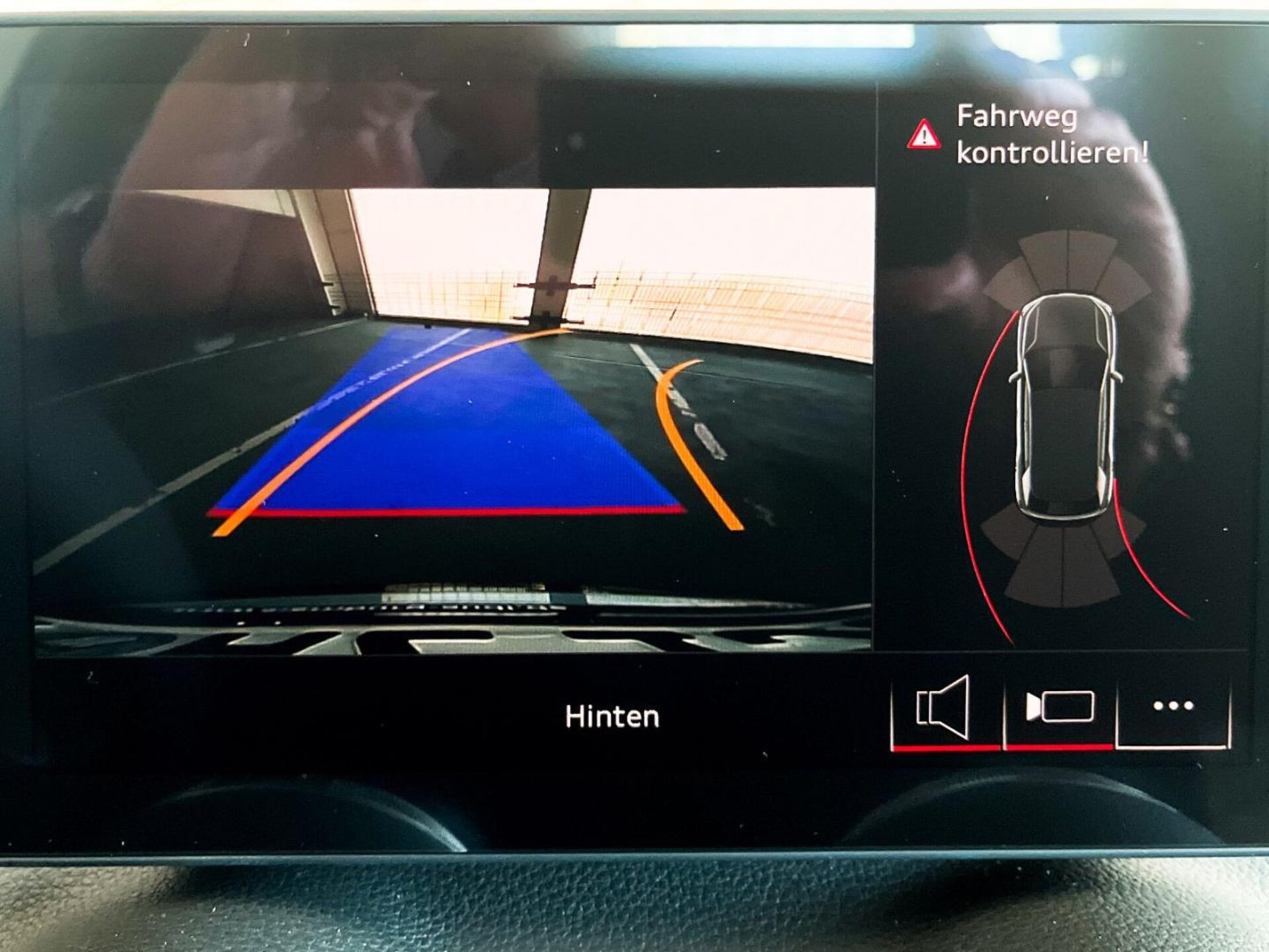 Audi Q2 S line