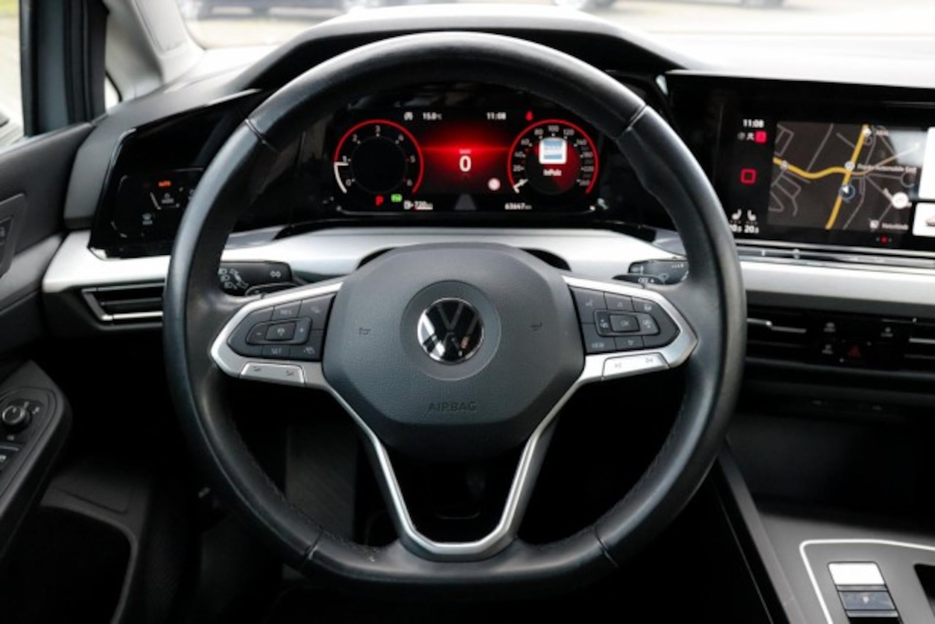 Volkswagen Golf Life