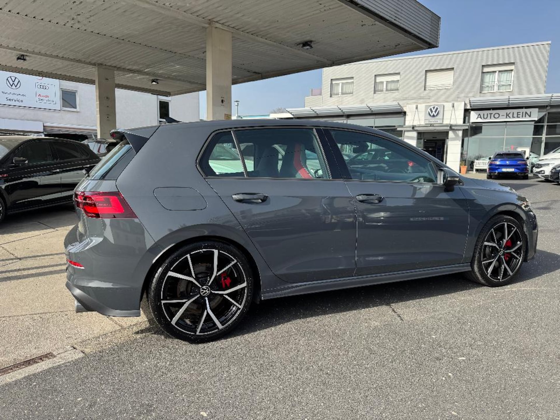 Volkswagen Golf GTI