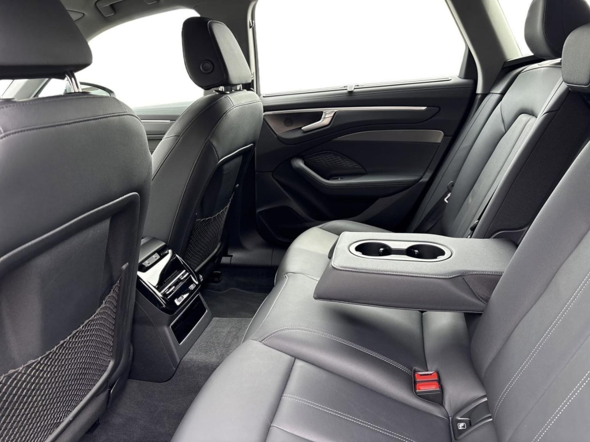 Audi A6 Avant e-hybrid