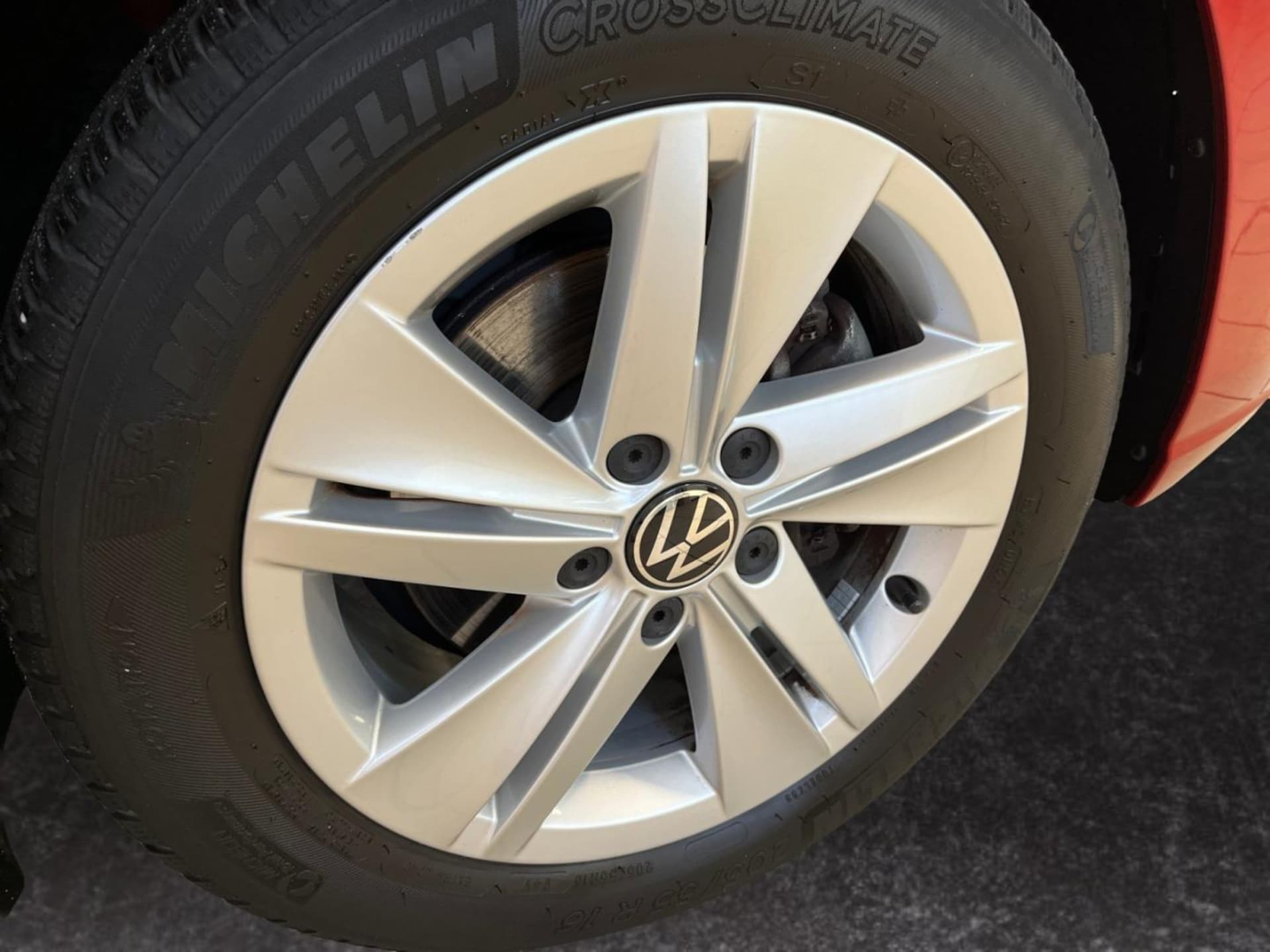 Volkswagen Golf Life