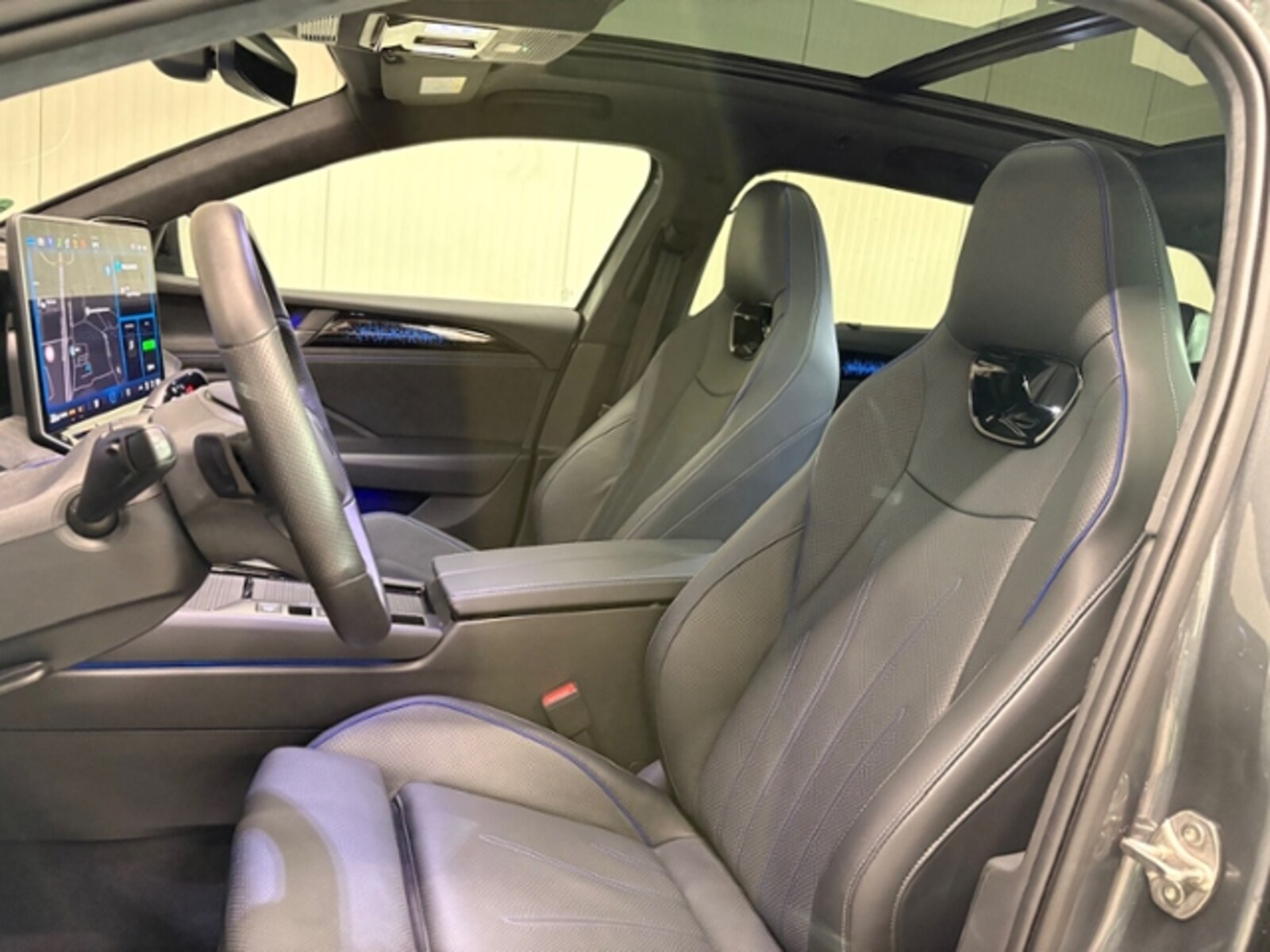 Volkswagen Passat – Bild 21