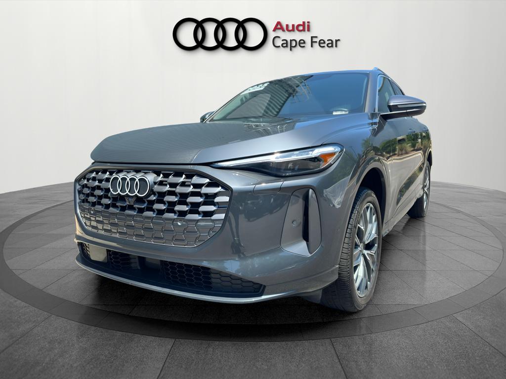2025 Audi Q5 40 Premium Plus's photo