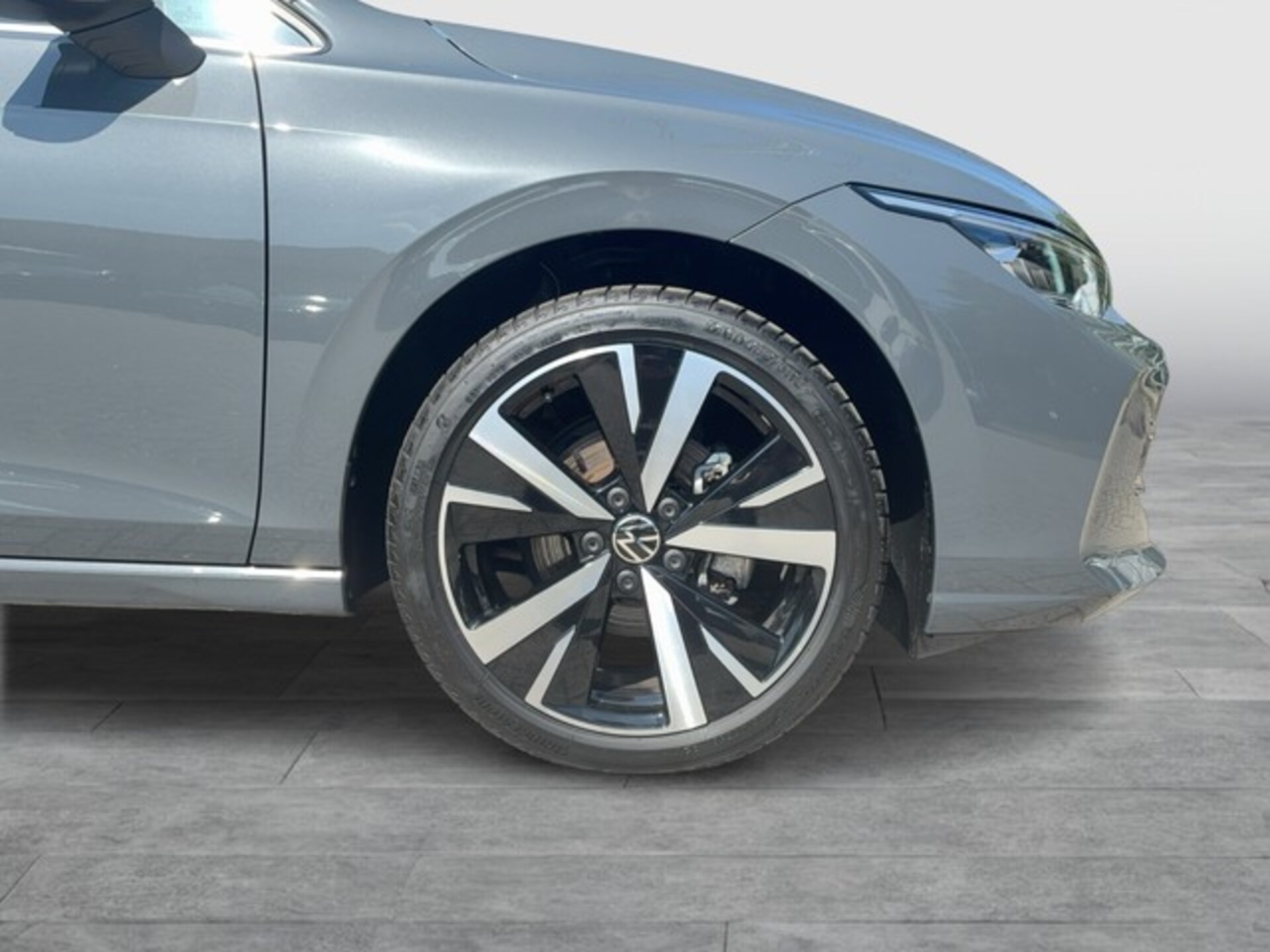 Volkswagen Golf Style