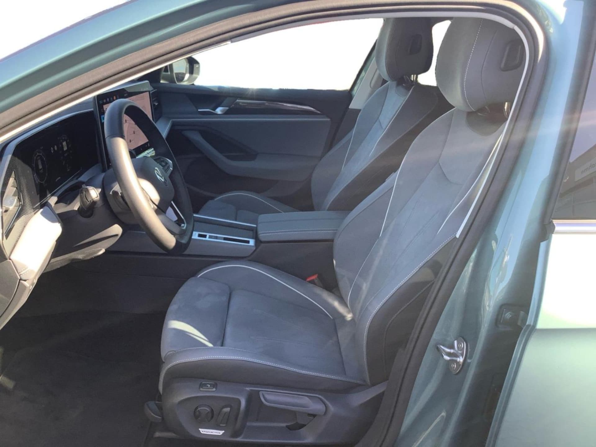 Volkswagen Passat Business