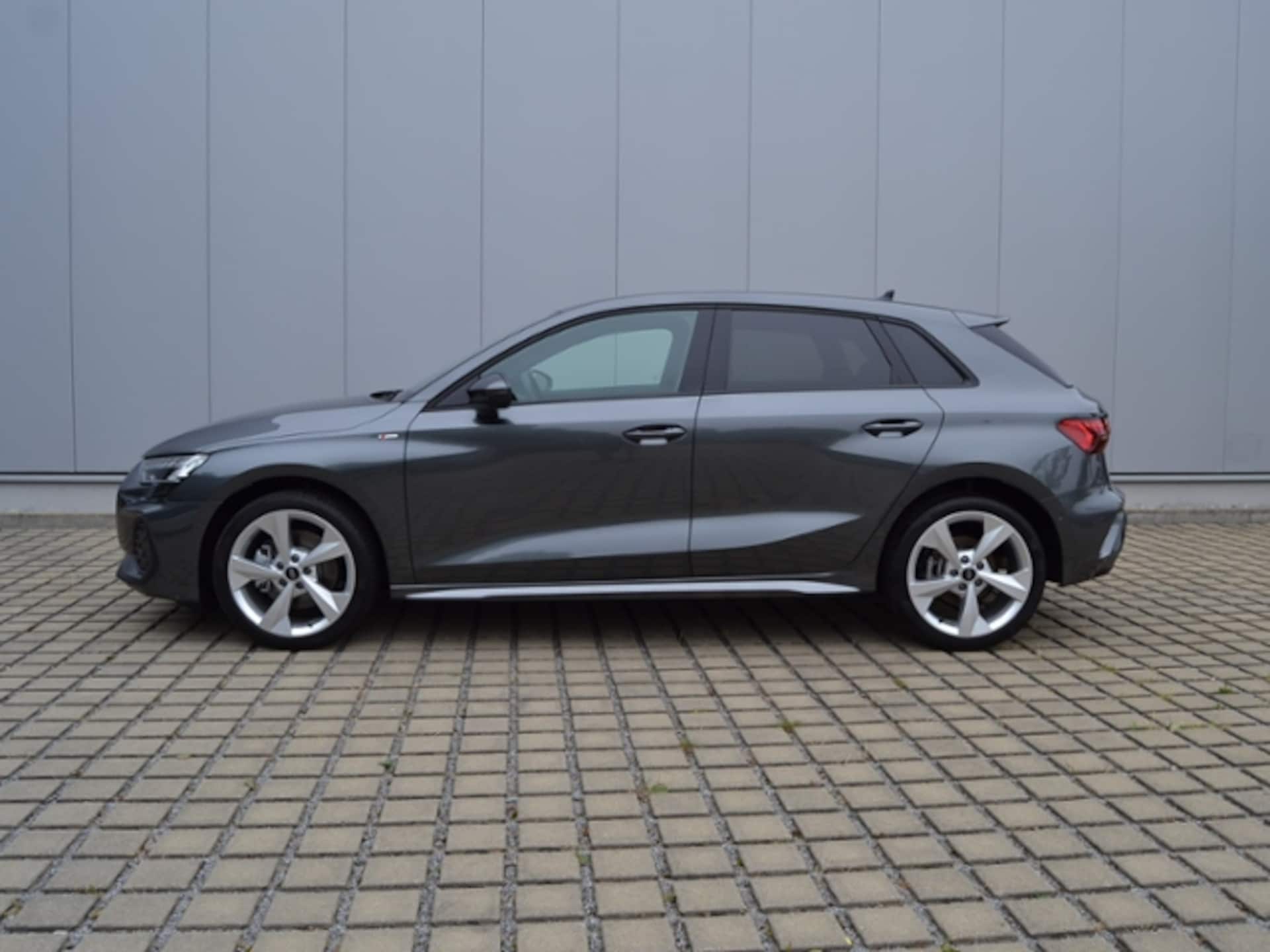 Audi A3 Sportback S line