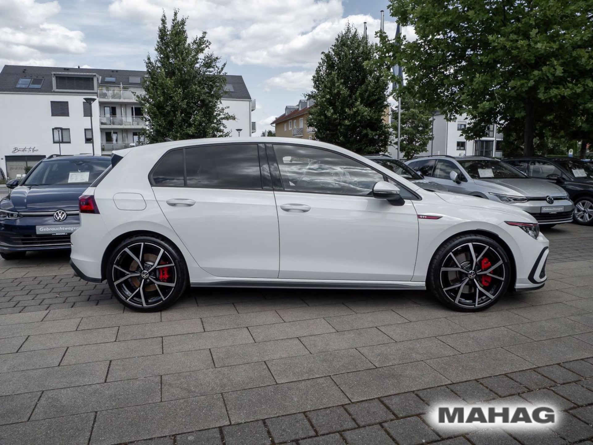 Volkswagen Golf GTI