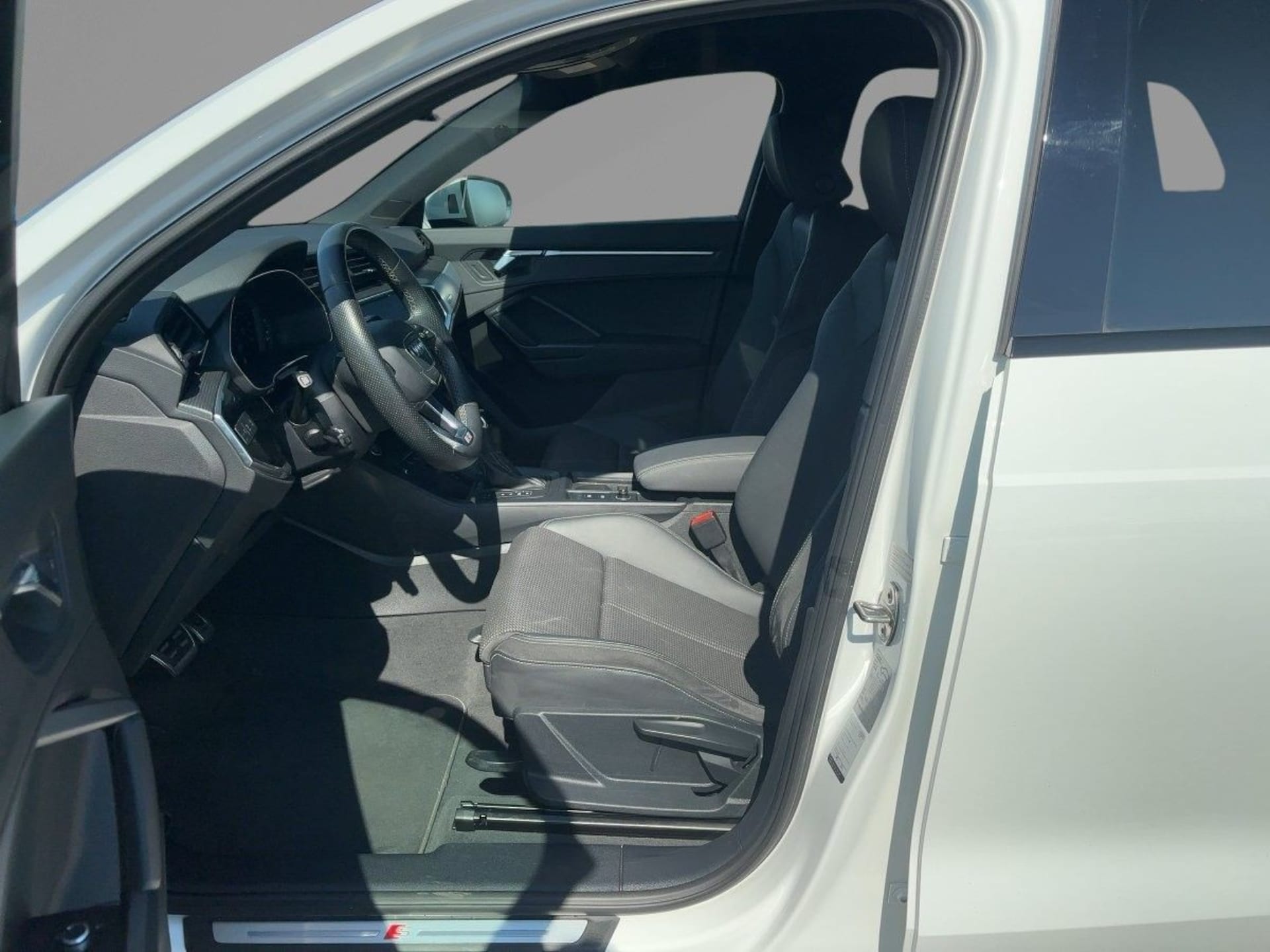 Audi Q3 SUV advanced