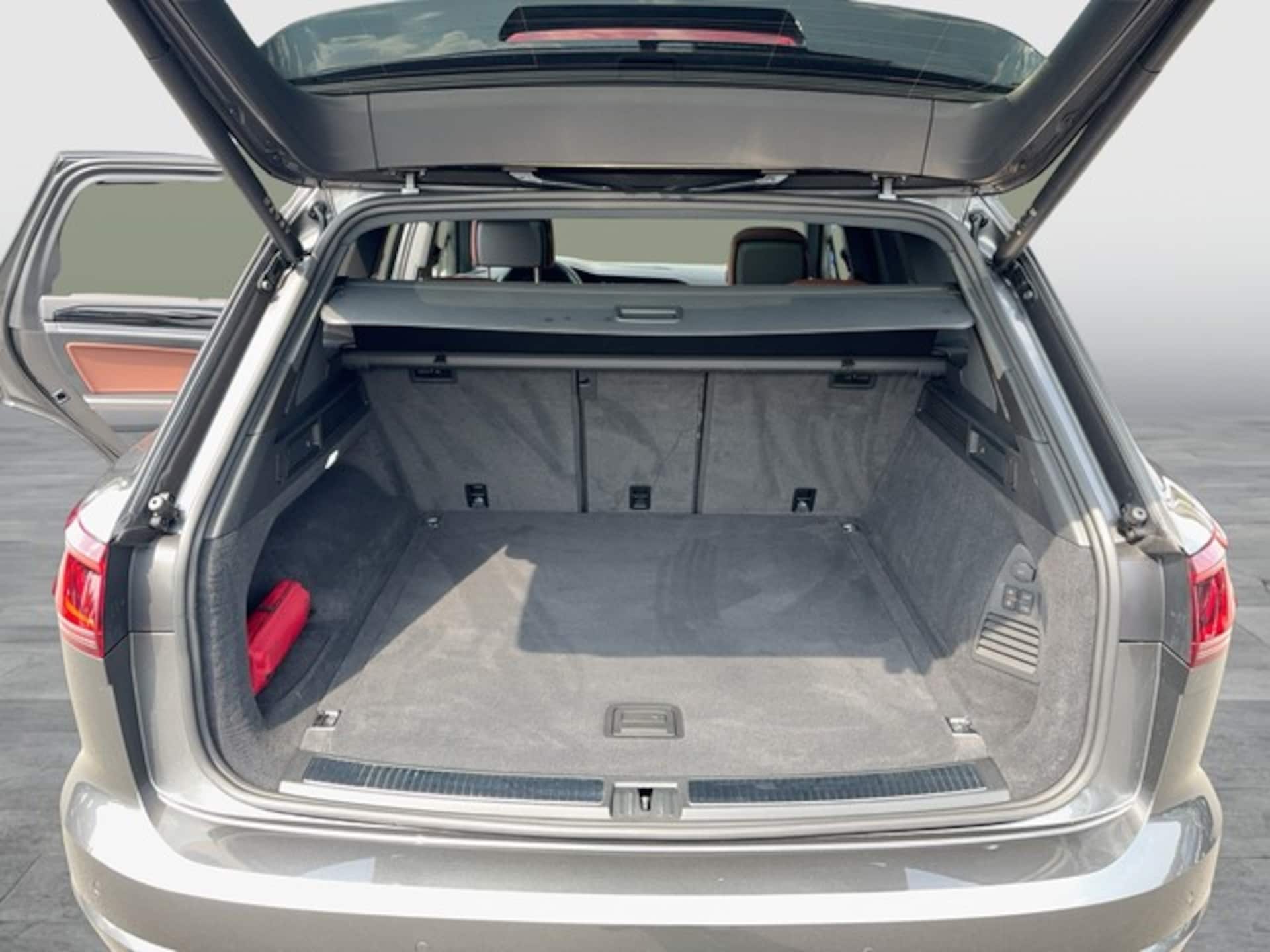 Volkswagen Touareg Elegance