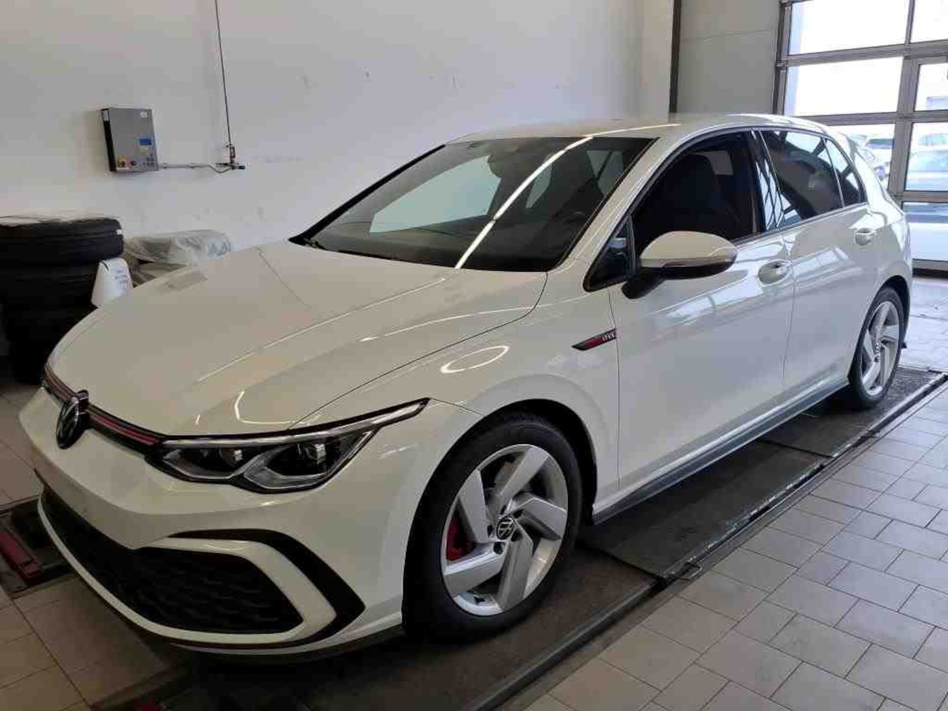 Volkswagen Golf GTI