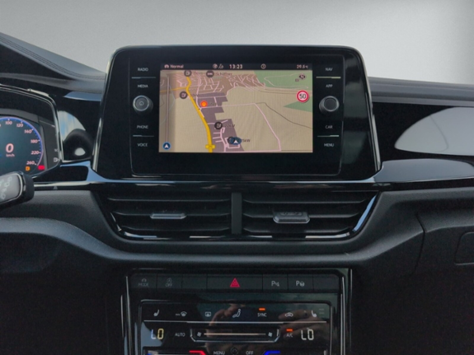 Volkswagen T-Roc – Bild 13