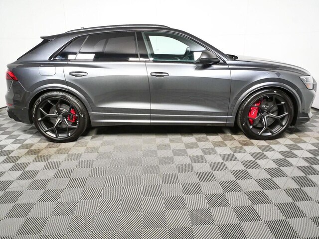 2026 Audi RS Q8 SUV performance