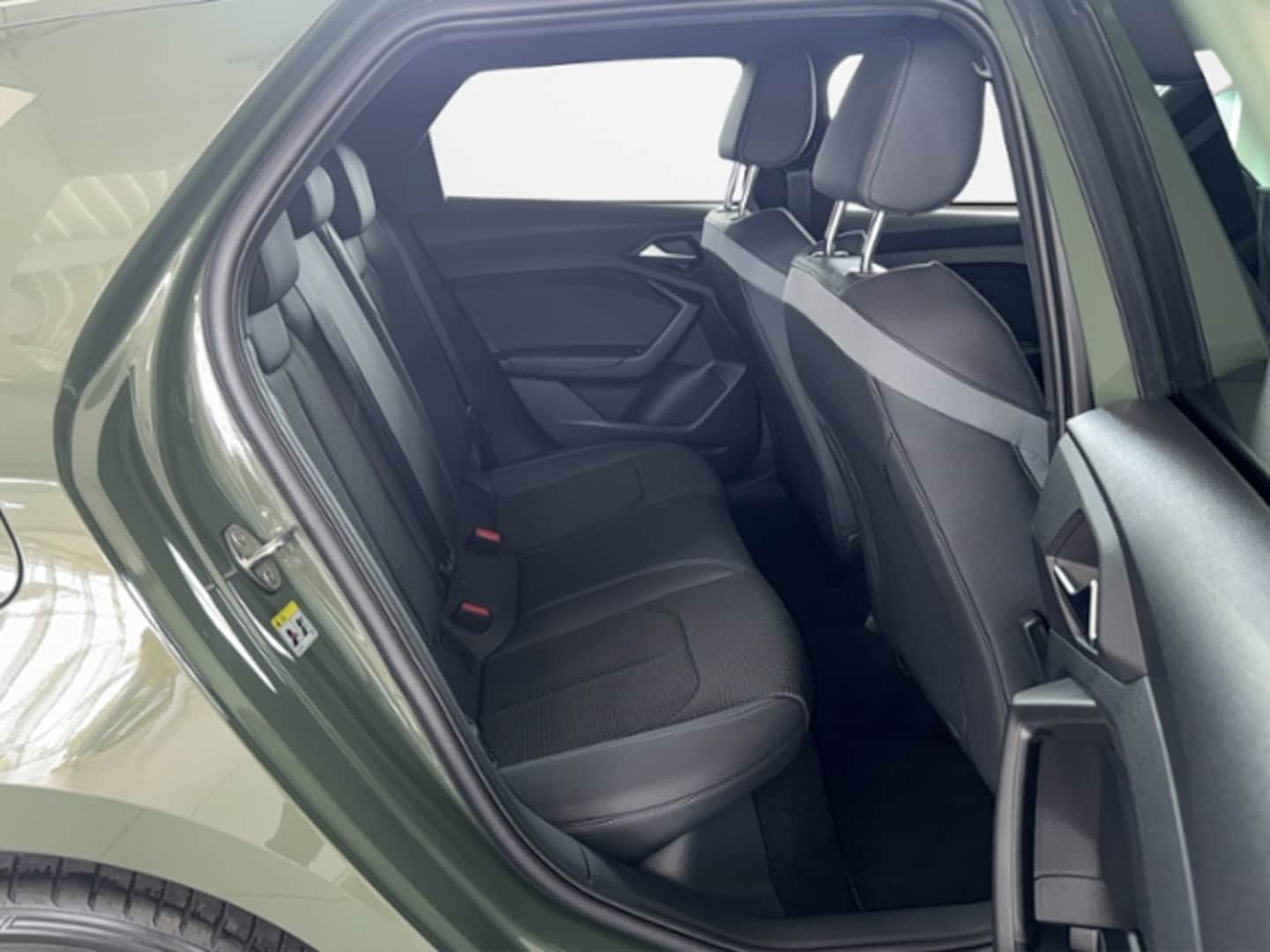 Bild über Audi A1 Sportback S line 25 TFSI S tronic - für weitere Informationen kontaktieren Sie den Audi Partner