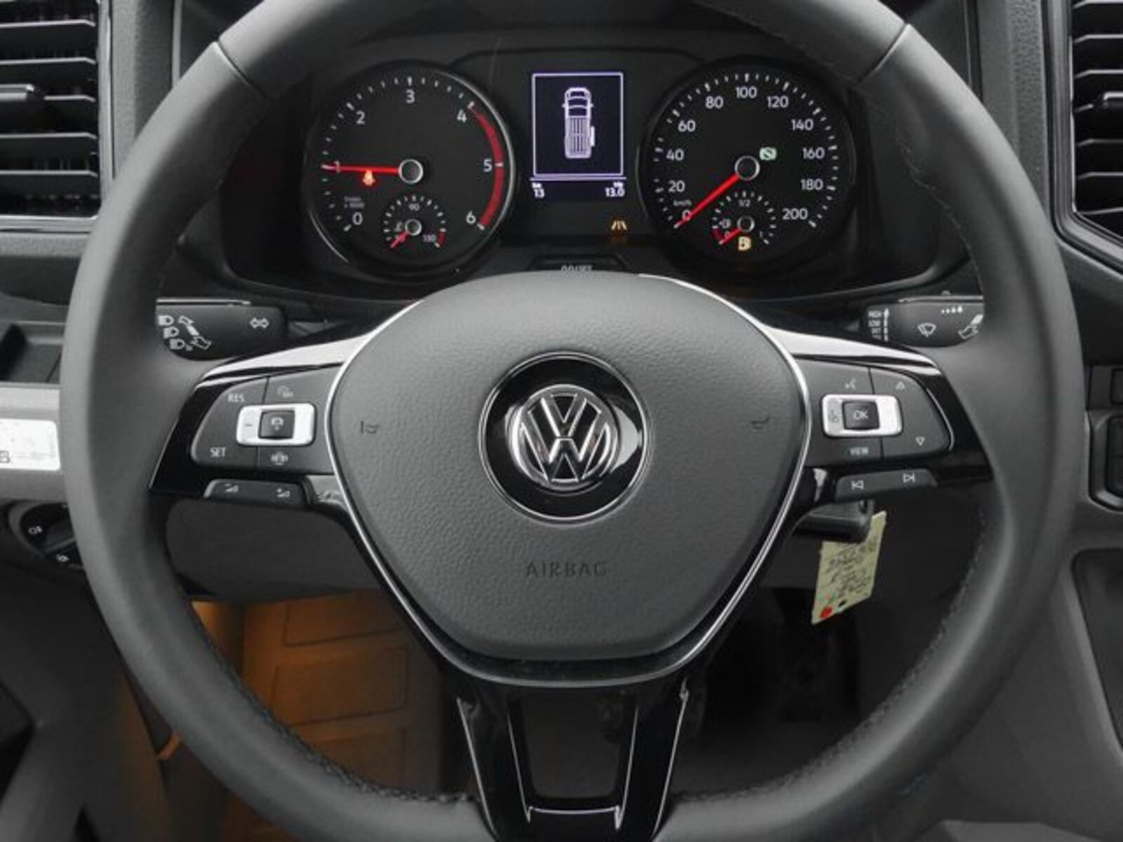 Volkswagen Grand California 600 – Bild 12