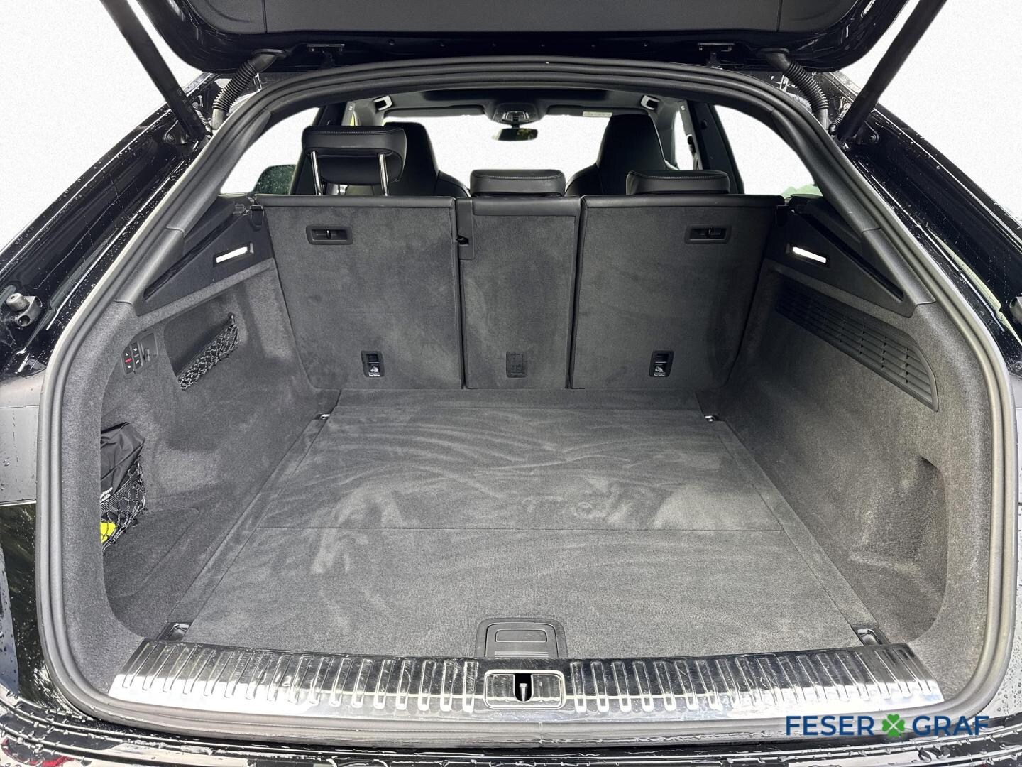 Bild über Audi Q8 SUV 50 TDI quattro tiptronic - für weitere Informationen kontaktieren Sie den Audi Partner
