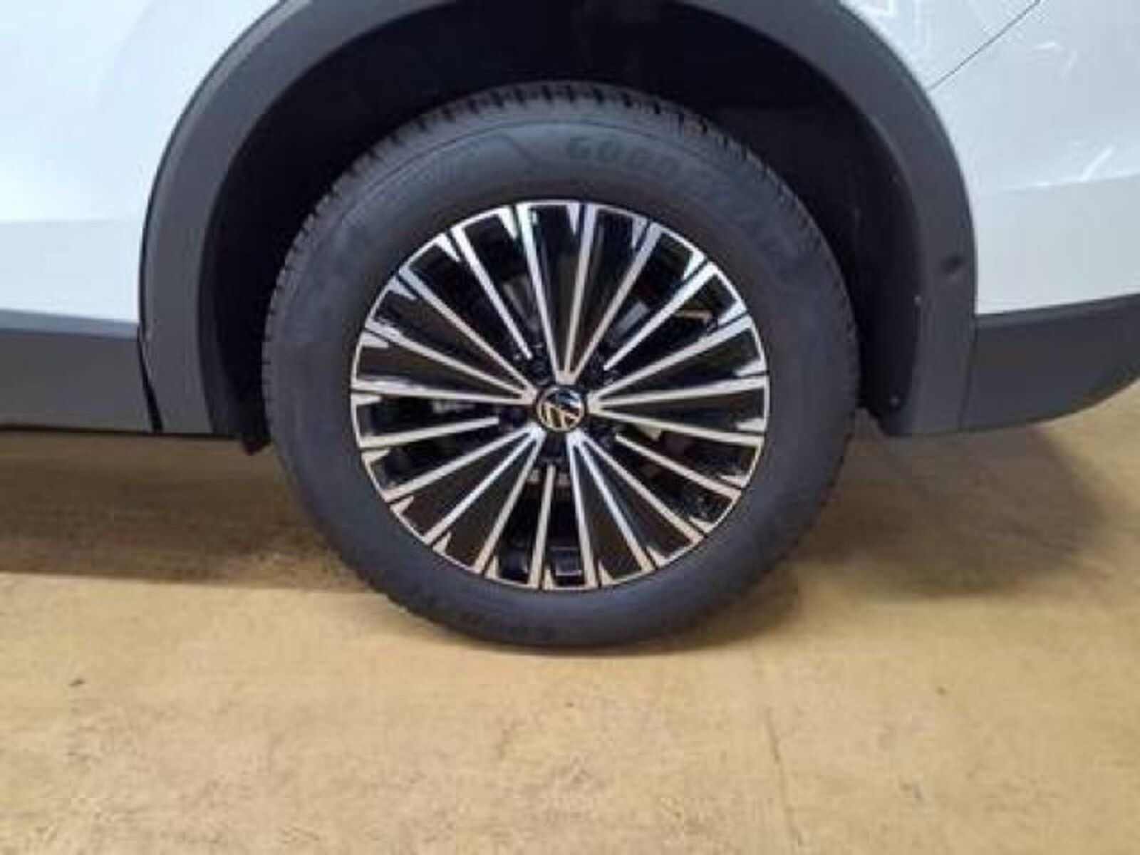 Volkswagen Tiguan – Bild 4