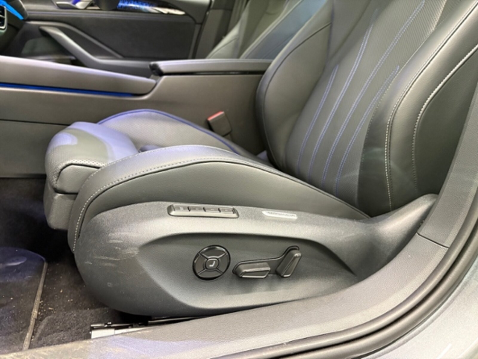 Volkswagen Passat – Bild 22