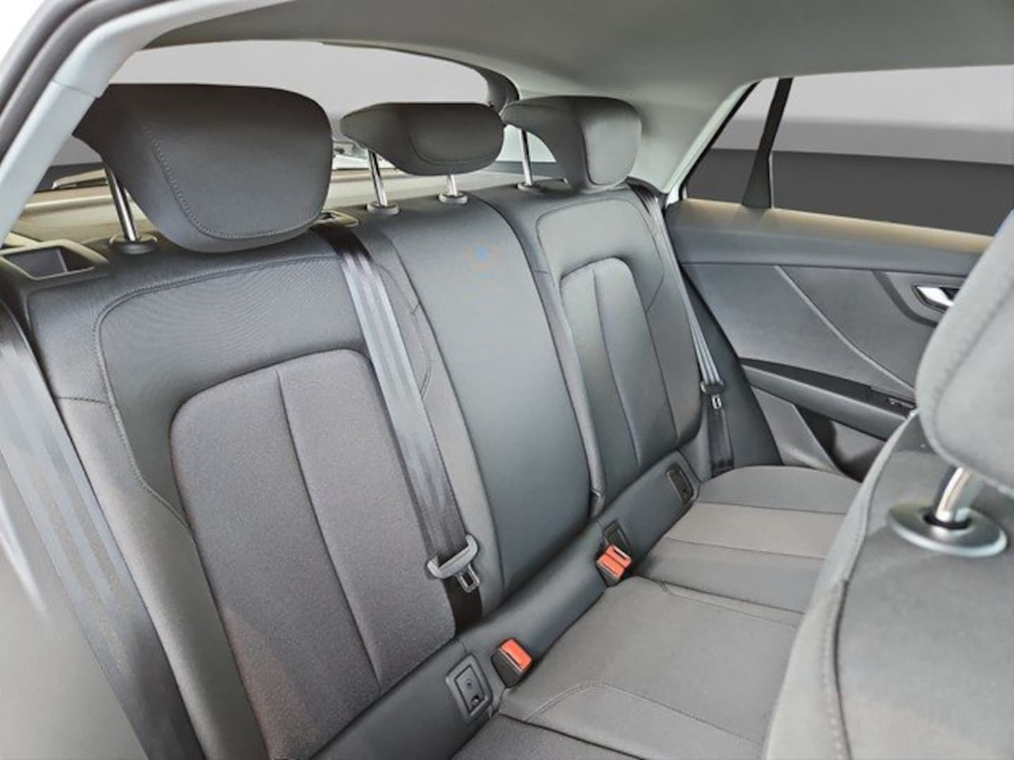 Bild über Audi Q2 35 TFSI S tronic - für weitere Informationen kontaktieren Sie den Audi Partner