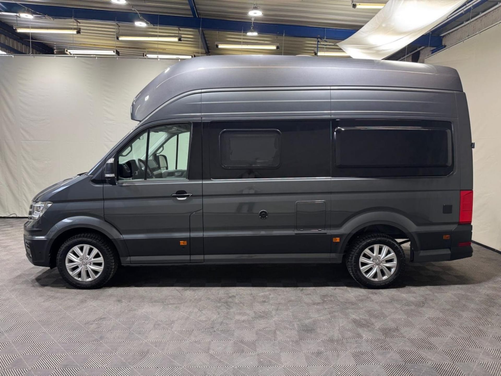 Volkswagen Grand California 600