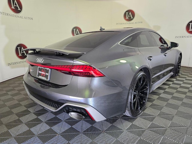 2026 Audi RS7 Sportback performance