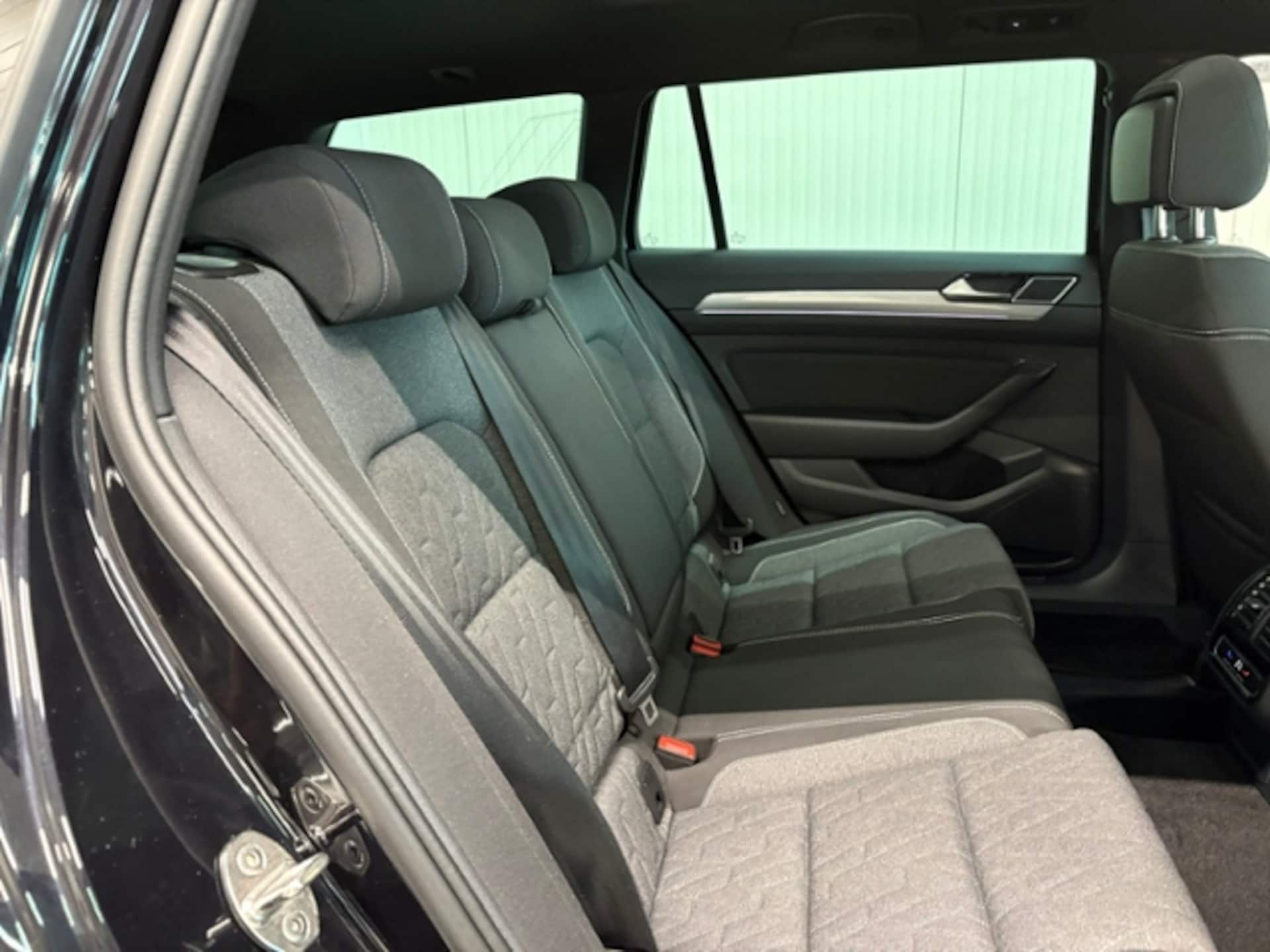 Volkswagen Passat Variant Business