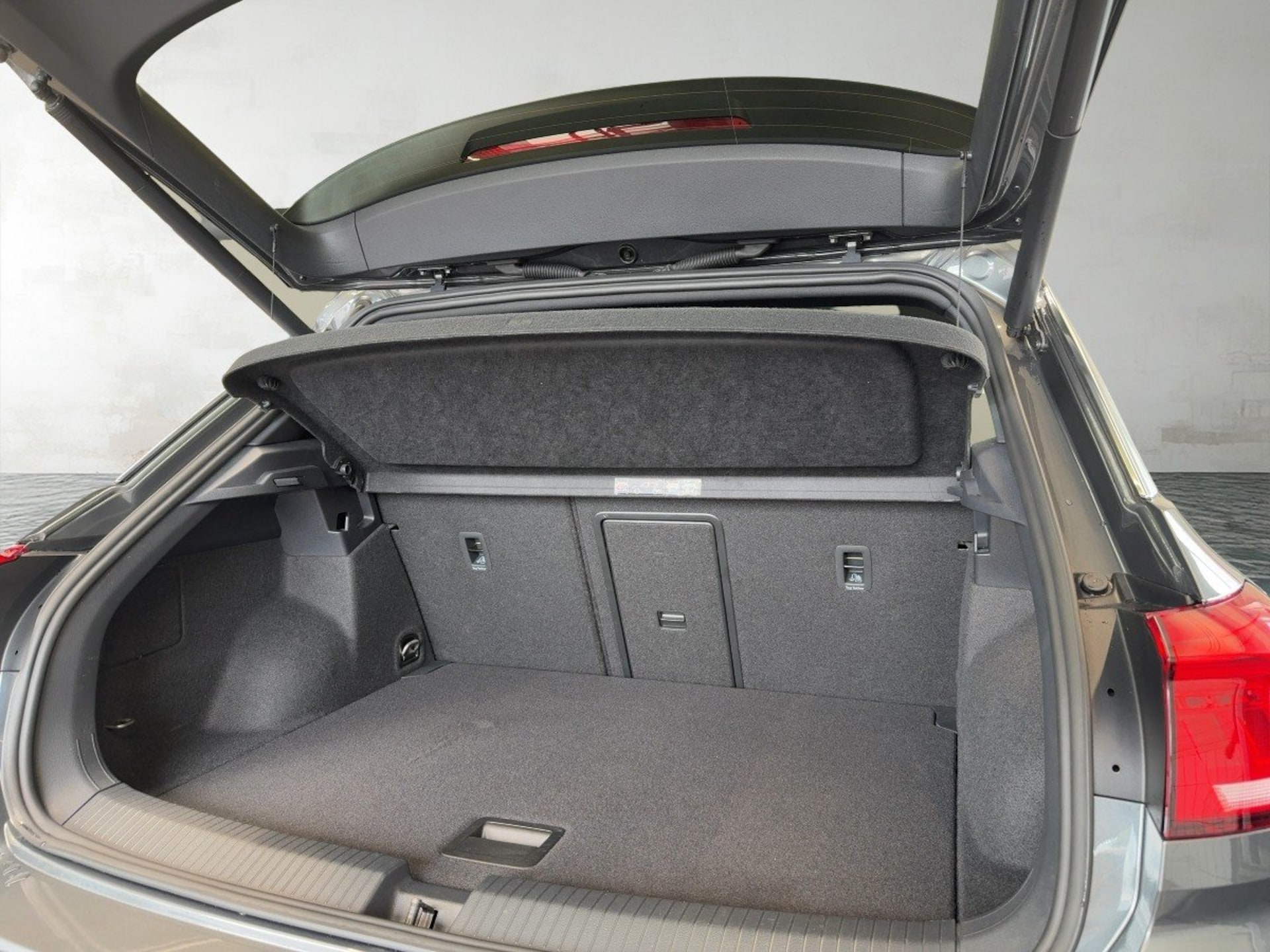 Volkswagen T-Roc United