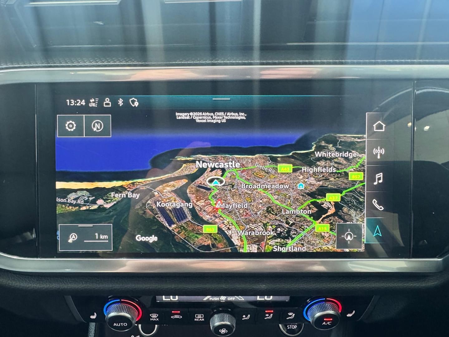 Image about Audi Q3 35 TFSI S tronic