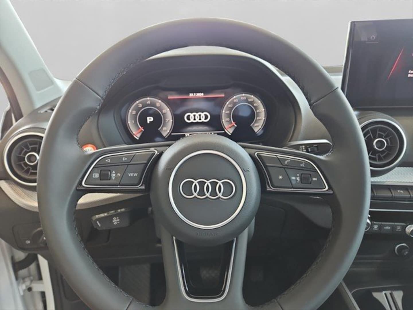 Bild über Audi Q2 35 TFSI S tronic - für weitere Informationen kontaktieren Sie den Audi Partner