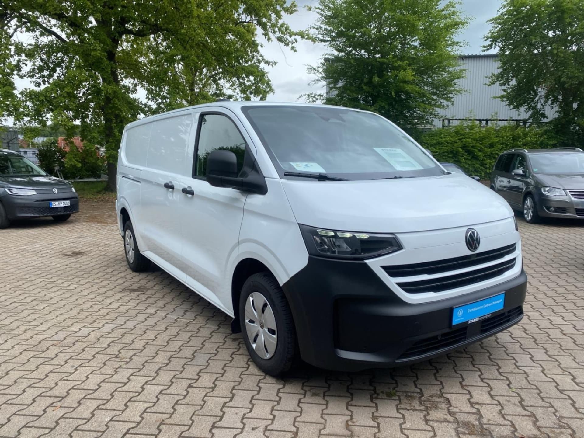 Volkswagen Transporter Kasten langer Radstand