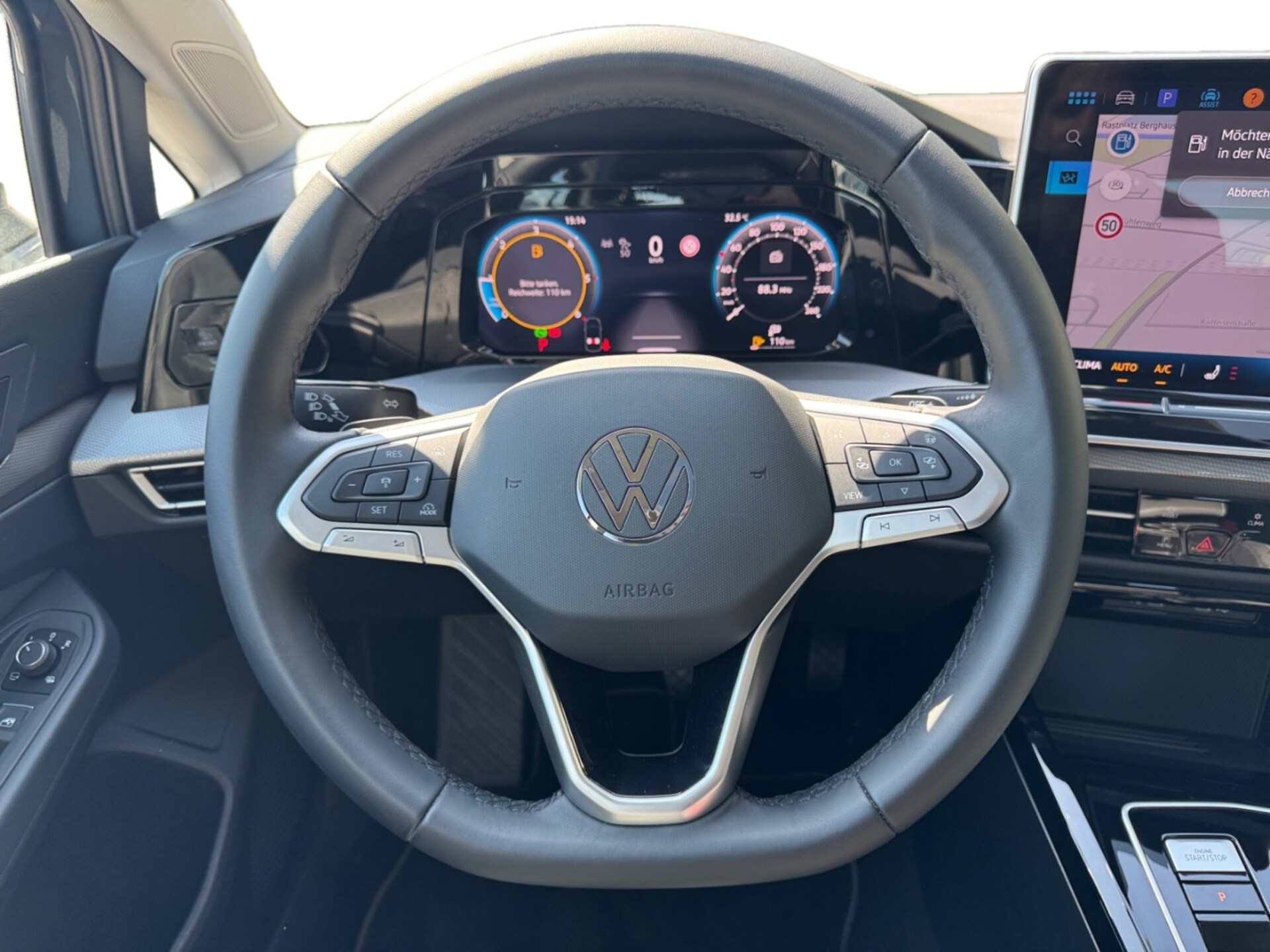 Volkswagen Golf Style