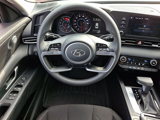 2022 Hyundai Elantra