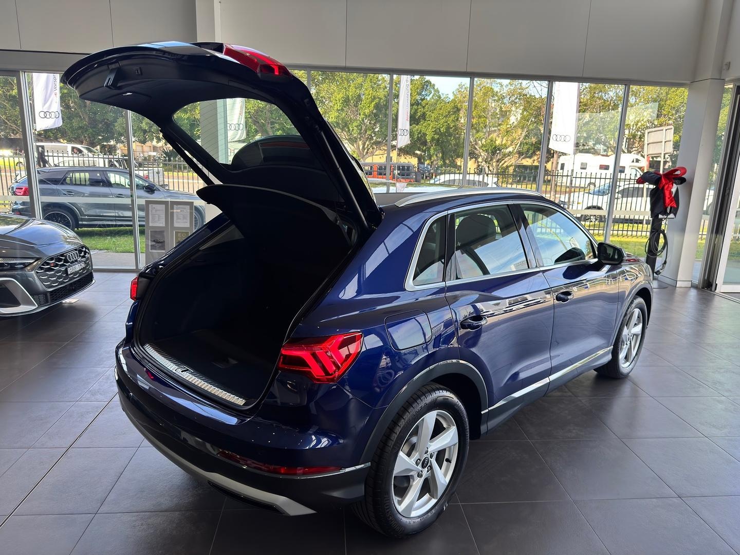 Image about Audi Q3 35 TFSI S tronic