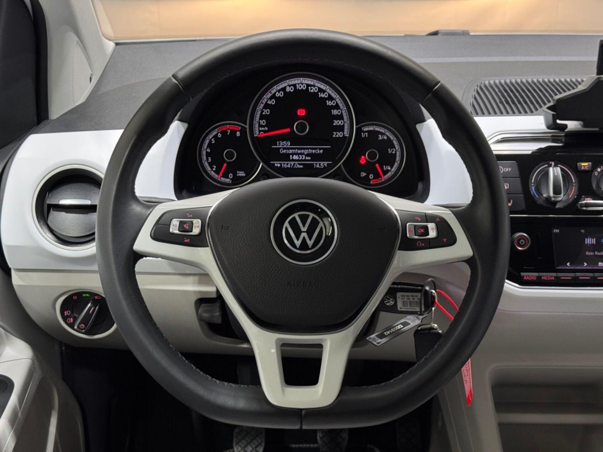 Volkswagen up! beats