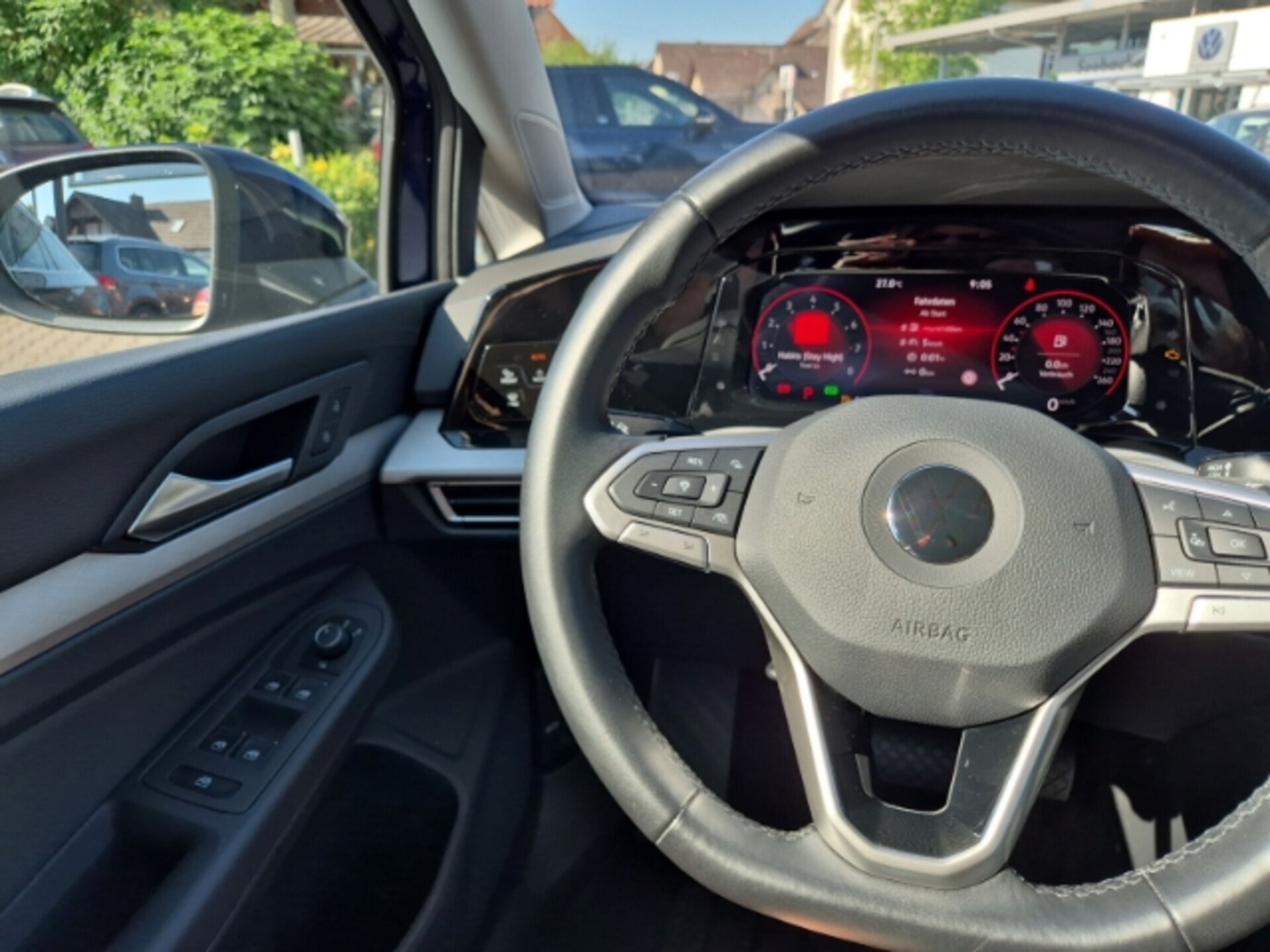 Volkswagen Golf Variant Life