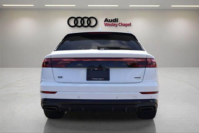 2026 Audi Q8