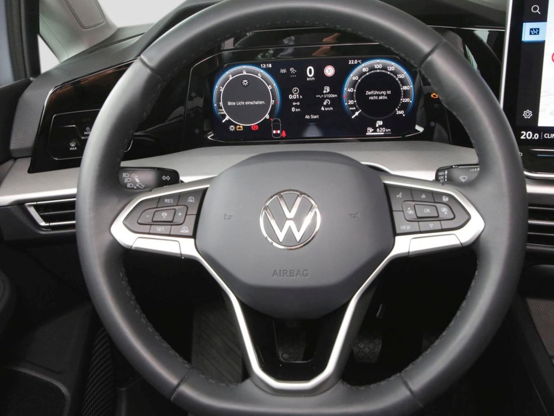 Volkswagen Golf Life