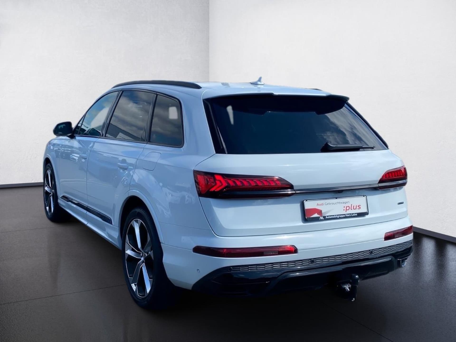 Audi Q7 SUV TFSI e S line