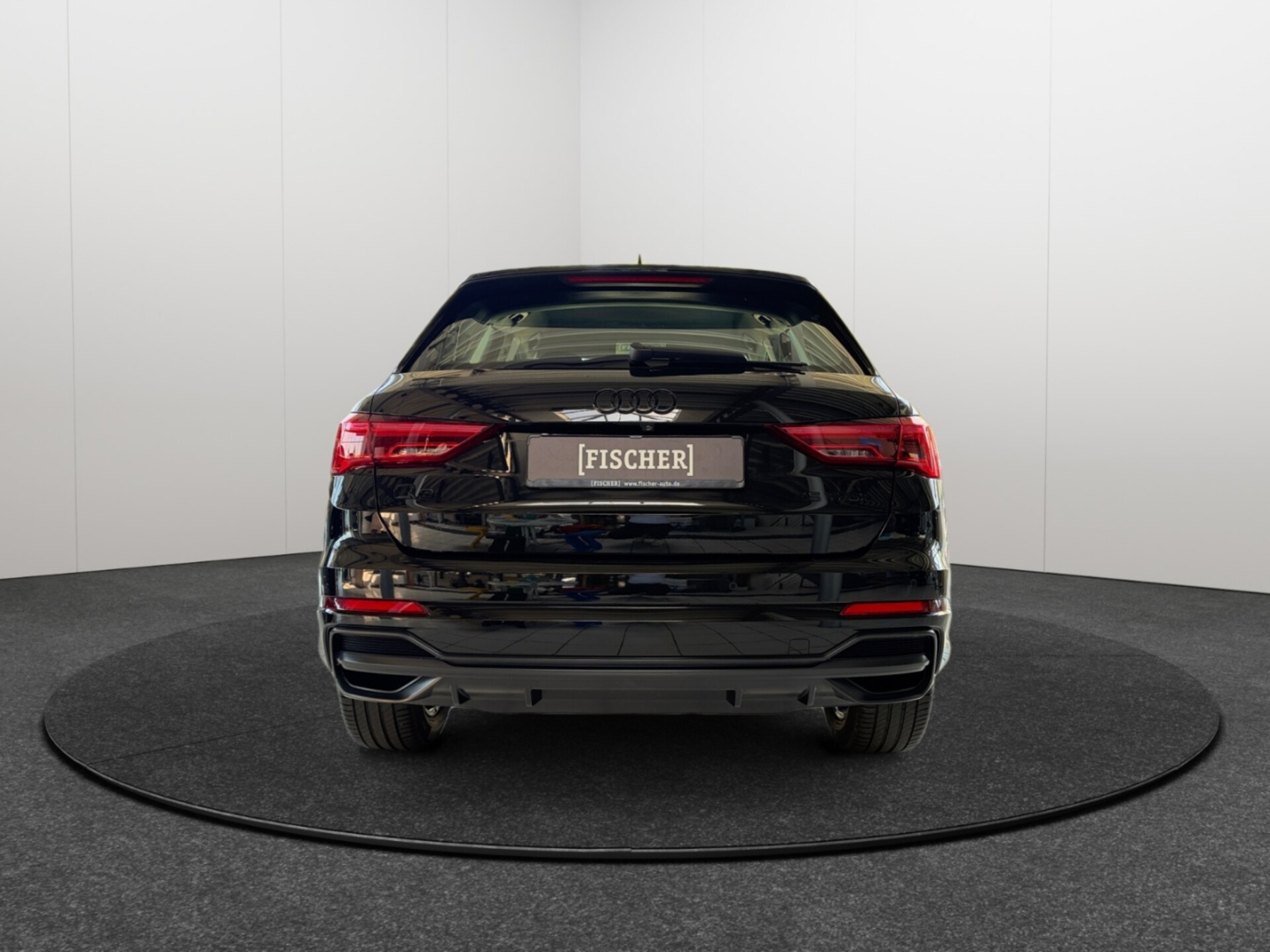 Audi Q3 TFSI e S line