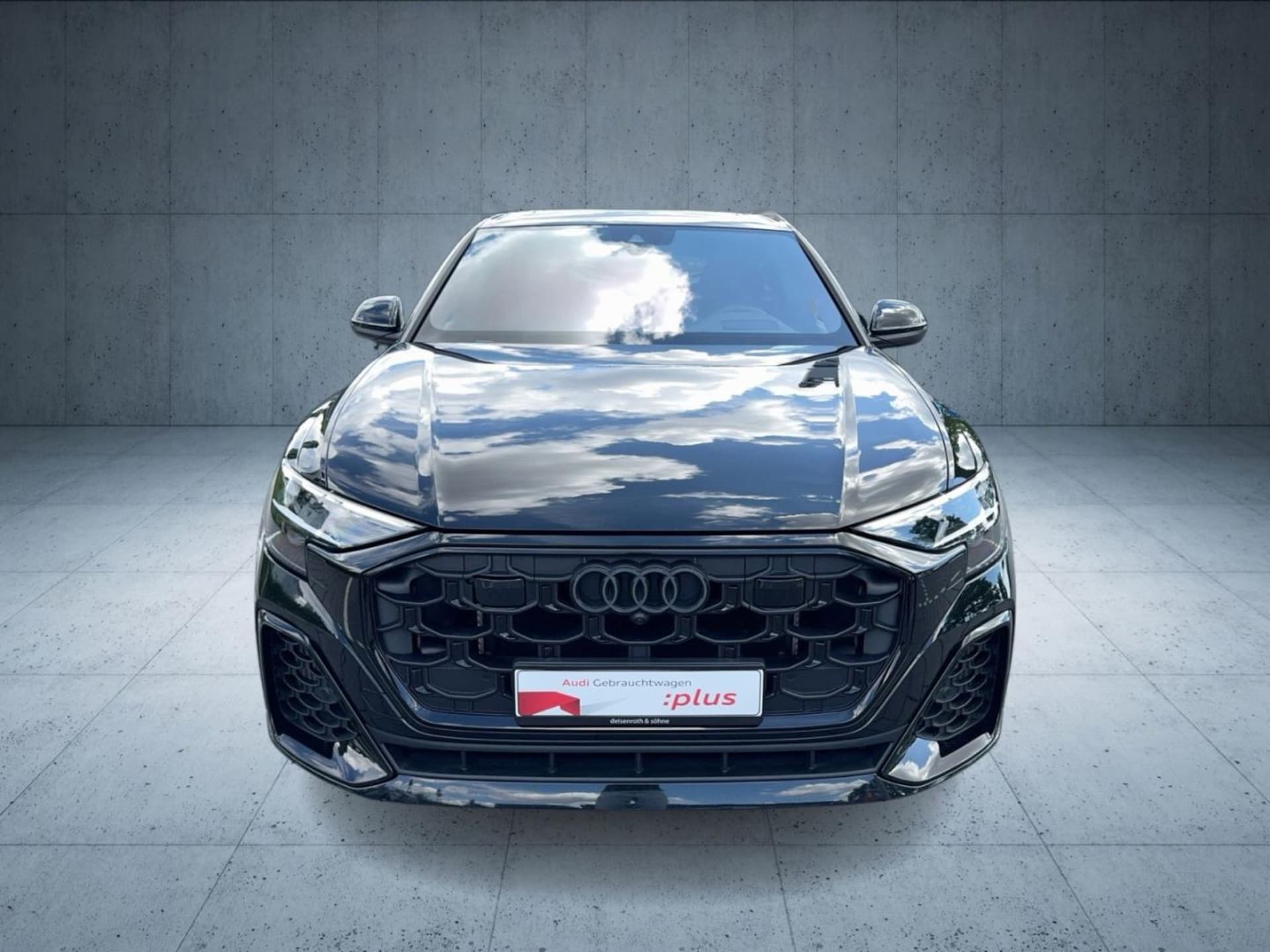 Audi SQ8 SUV
